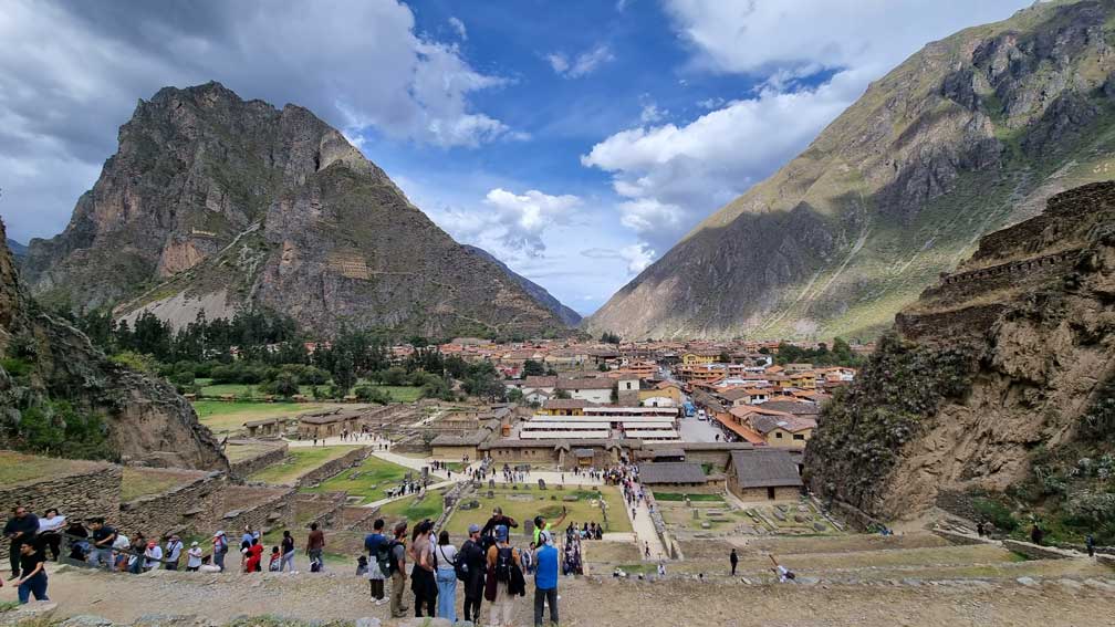 Tour Ollantaytambo Valle Sagrado de lo incas Cusco Perú 